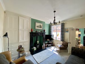 Dining Room- click for photo gallery